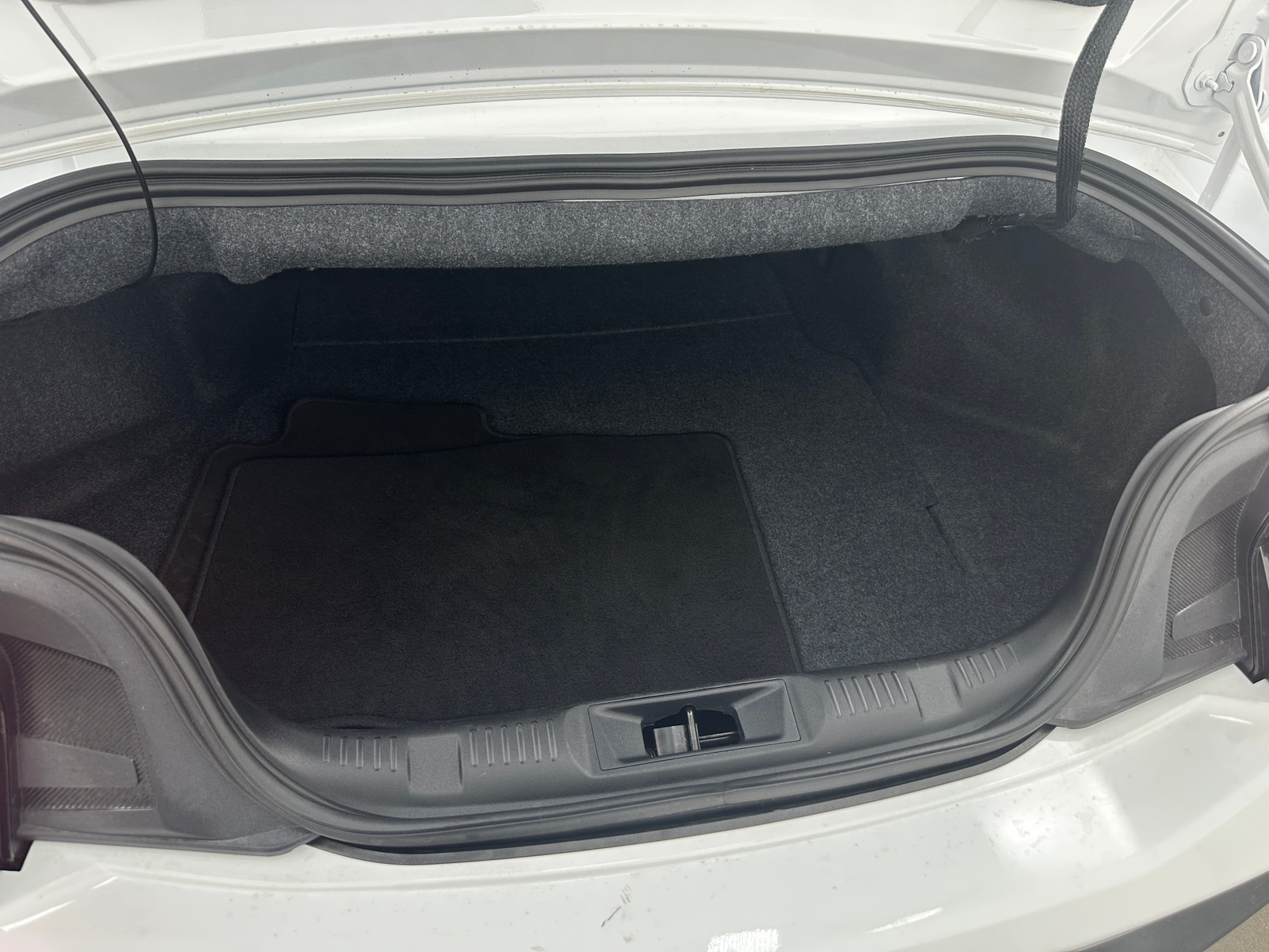 Thumbnail: 2025 Ford Mustang - 6