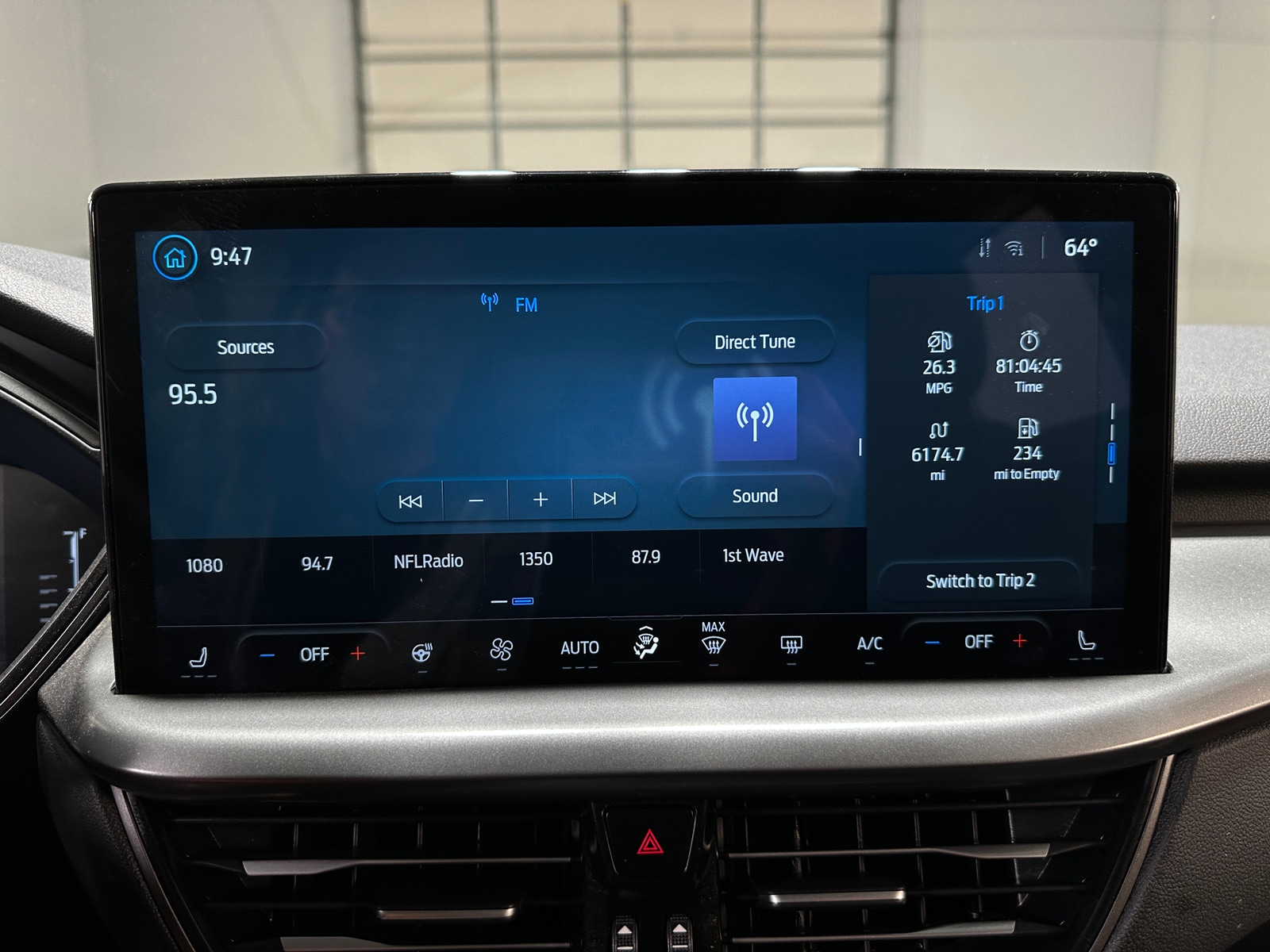 Thumbnail: 2024 Ford Escape - 4