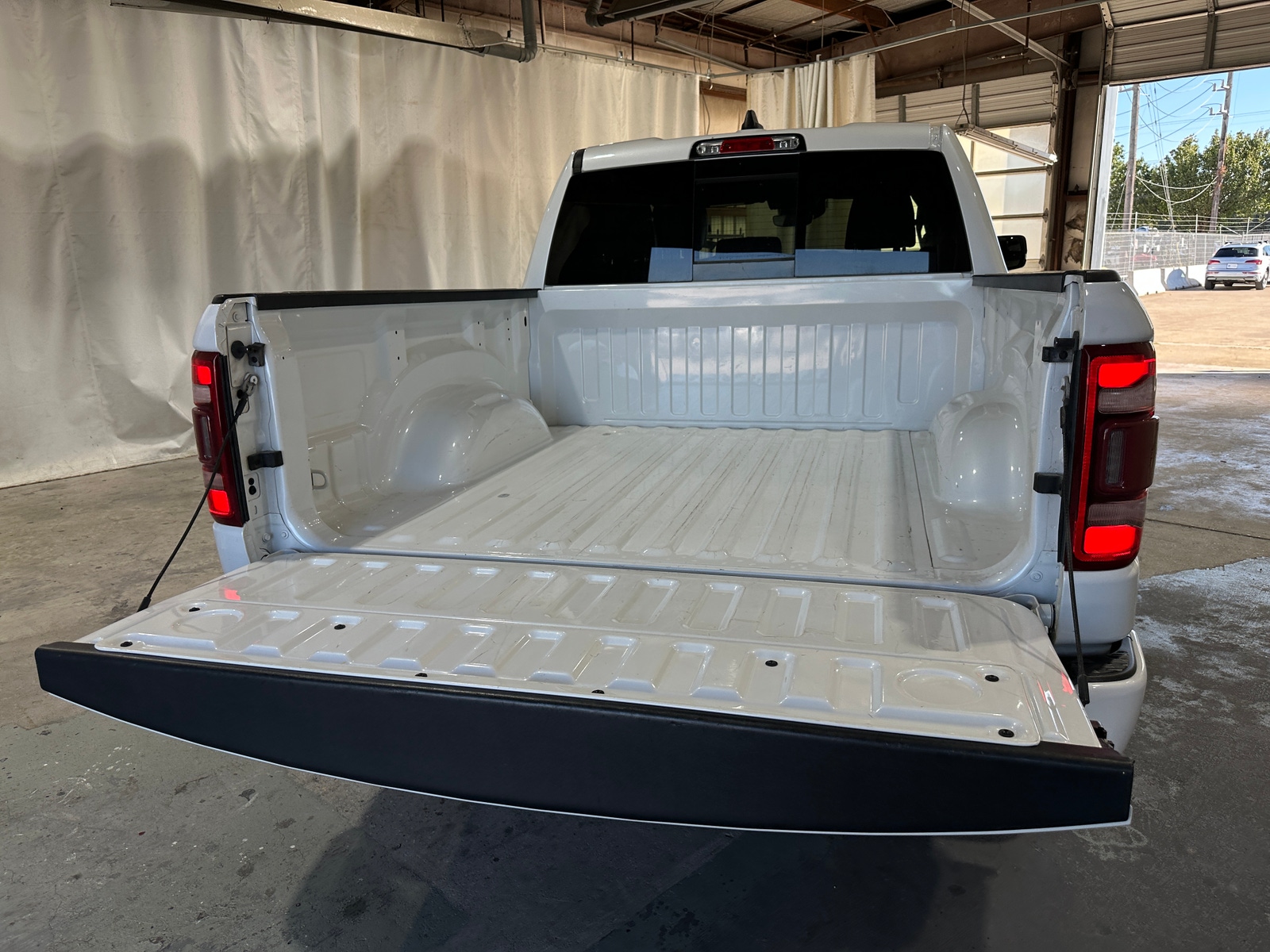 Thumbnail: 2023 RAM 1500 - 6