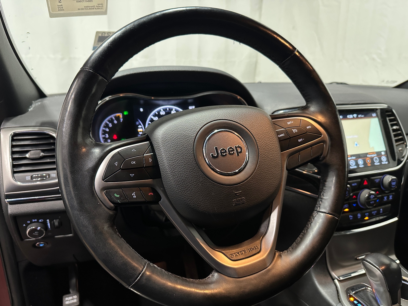 Thumbnail: 2020 Jeep Grand Cherokee - 4