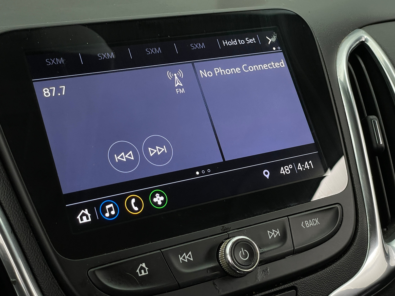 Thumbnail: 2020 Chevrolet Equinox - 3