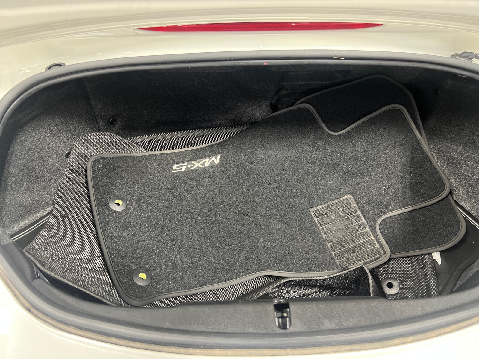 Thumbnail: 2019 Mazda MX-5 Miata - 5