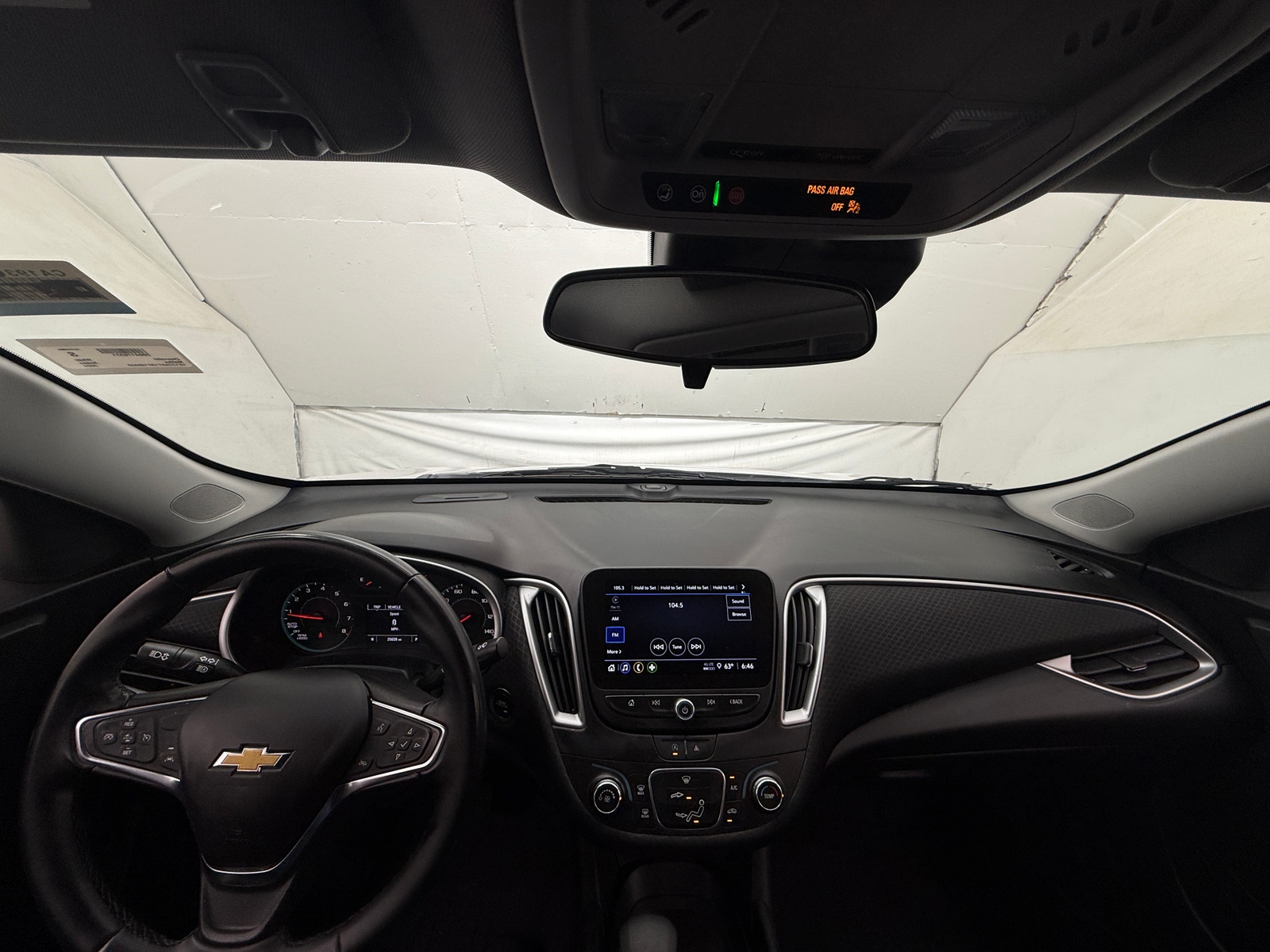 Thumbnail: 2024 Chevrolet Malibu - 3