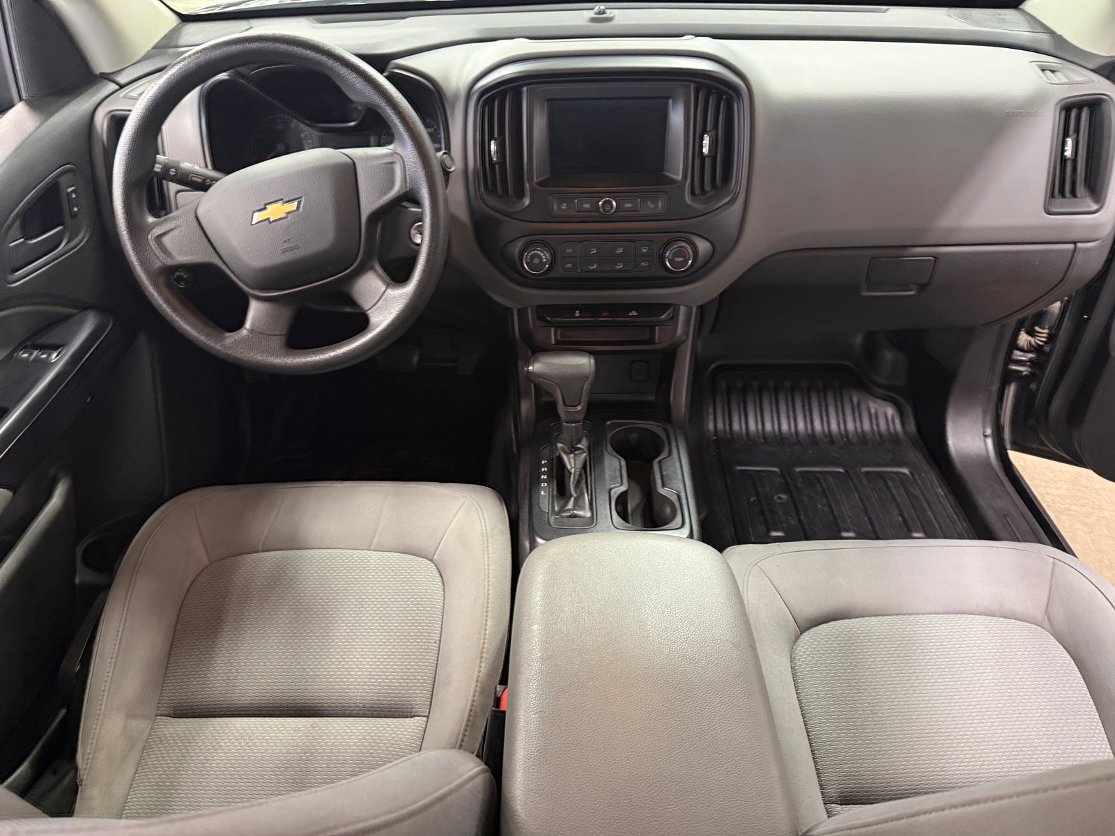 Thumbnail: 2020 Chevrolet Colorado - 3