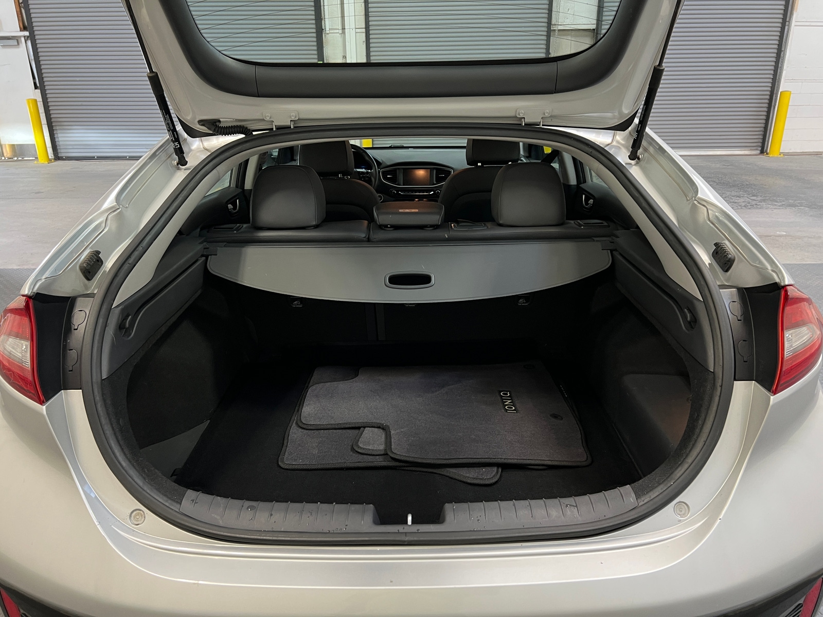 Thumbnail: 2019 Hyundai Ioniq - 6