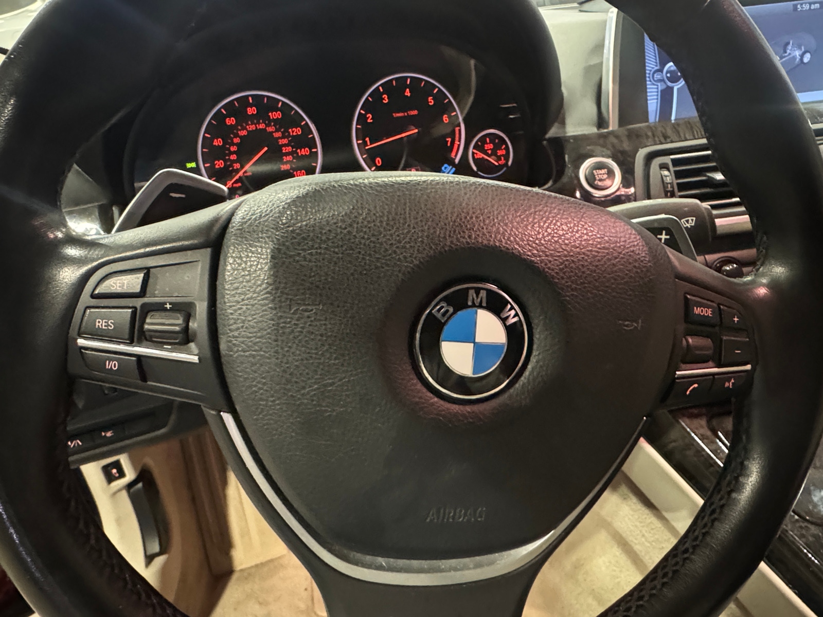 Thumbnail: 2012 BMW 6 Series - 4