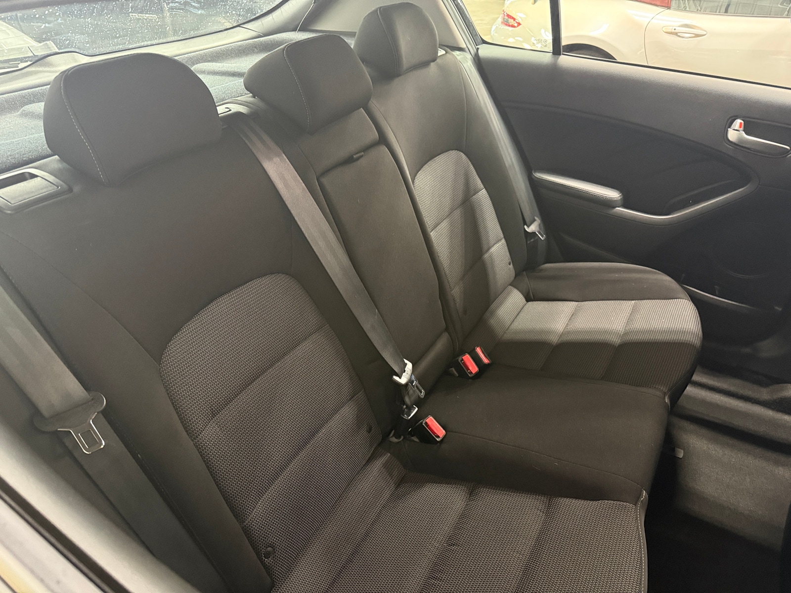 Thumbnail: 2017 Kia Forte - 6