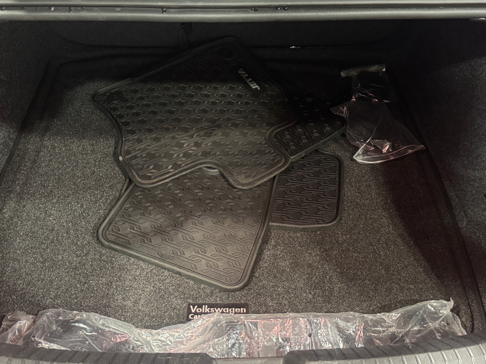 Thumbnail: 2019 Volkswagen Jetta - 6