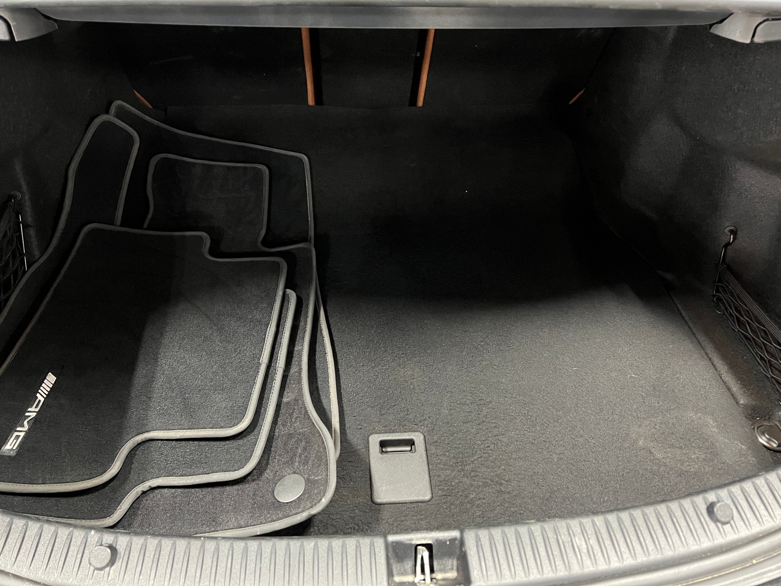 Thumbnail: 2020 Mercedes-Benz C-Class - 6