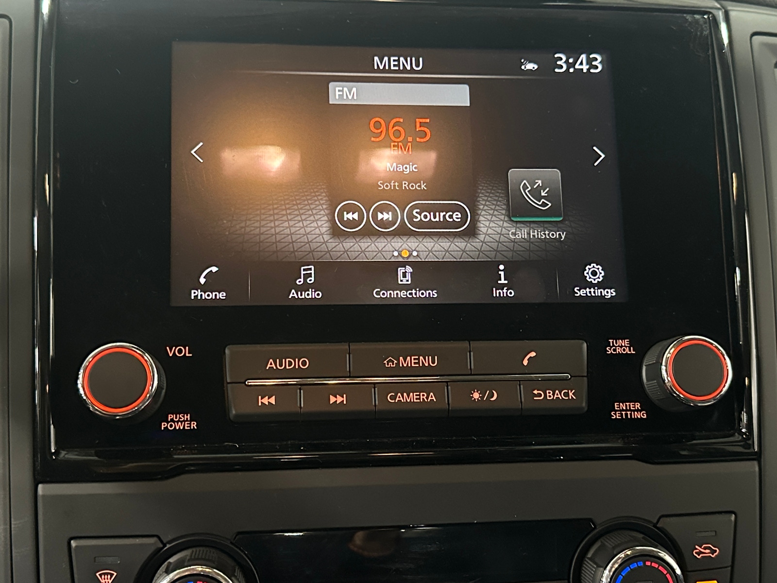 Thumbnail: 2024 Nissan Titan - 4