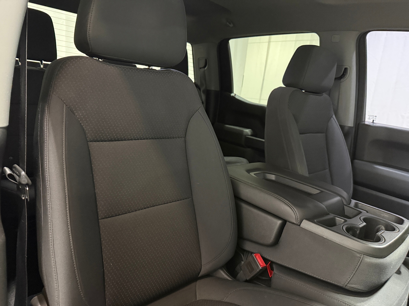 Thumbnail: 2020 Chevrolet Silverado 1500 - 2