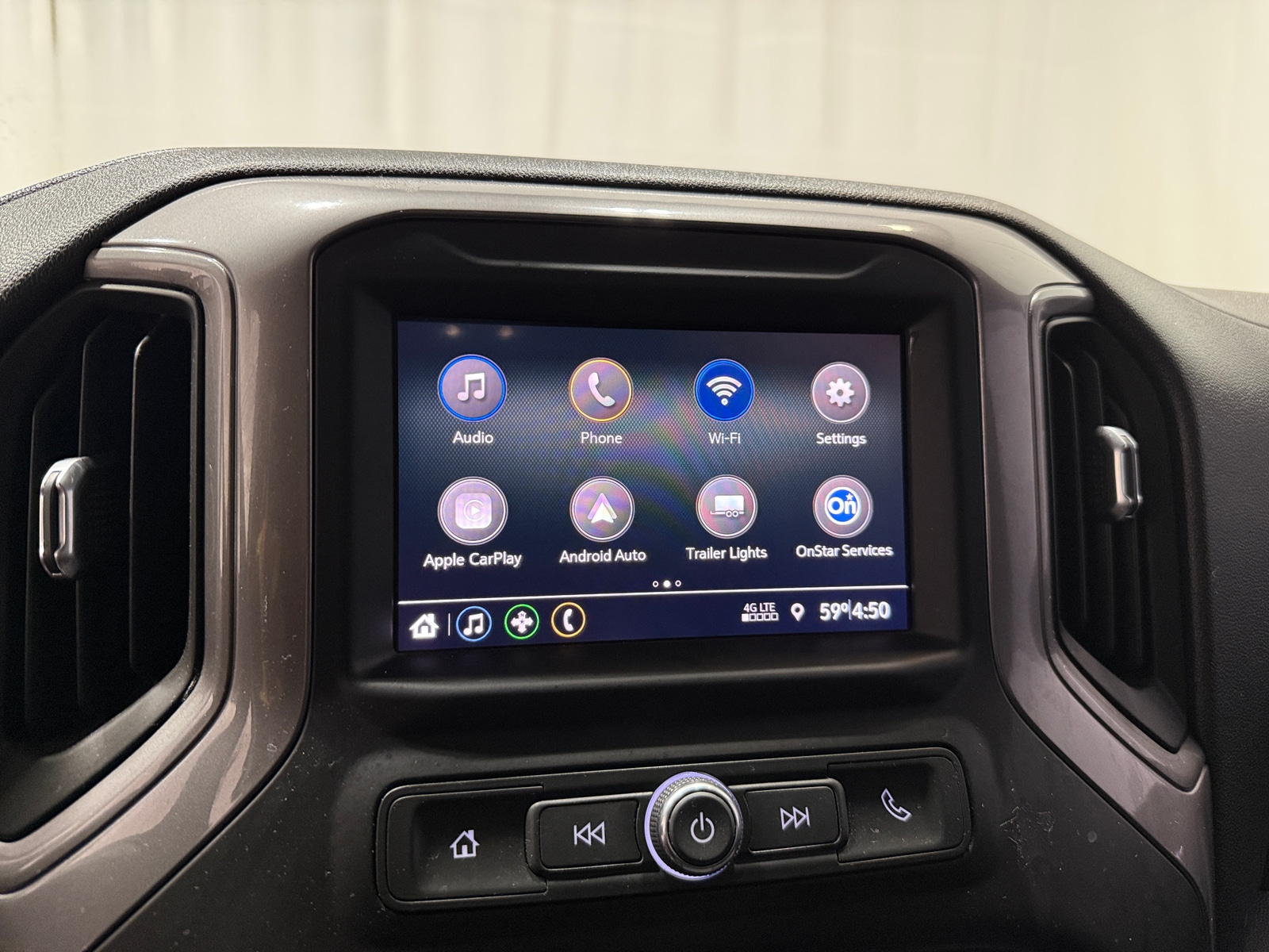 Thumbnail: 2020 Chevrolet Silverado 1500 - 4