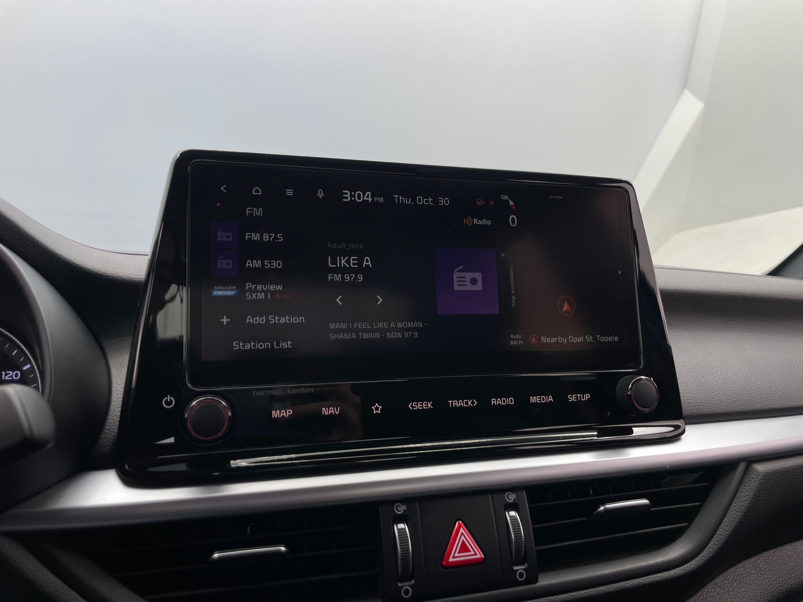 Thumbnail: 2023 Kia Forte - 3