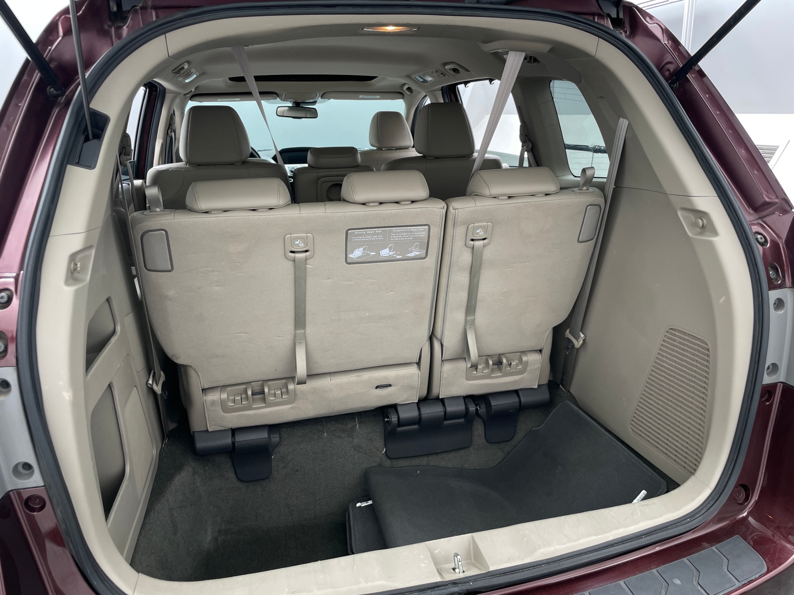 Thumbnail: 2015 Honda Odyssey - 6