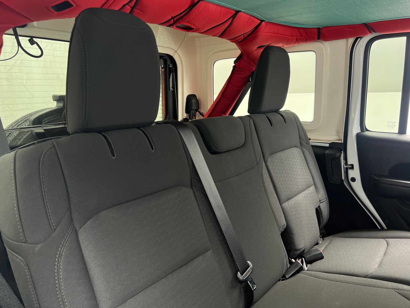 Thumbnail: 2019 Jeep Wrangler - 6