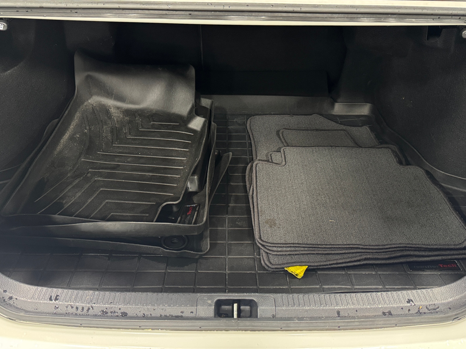 Thumbnail: 2020 Toyota Camry - 7