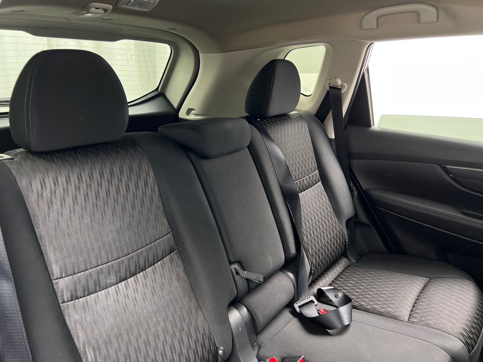 Thumbnail: 2017 Nissan Rogue - 6