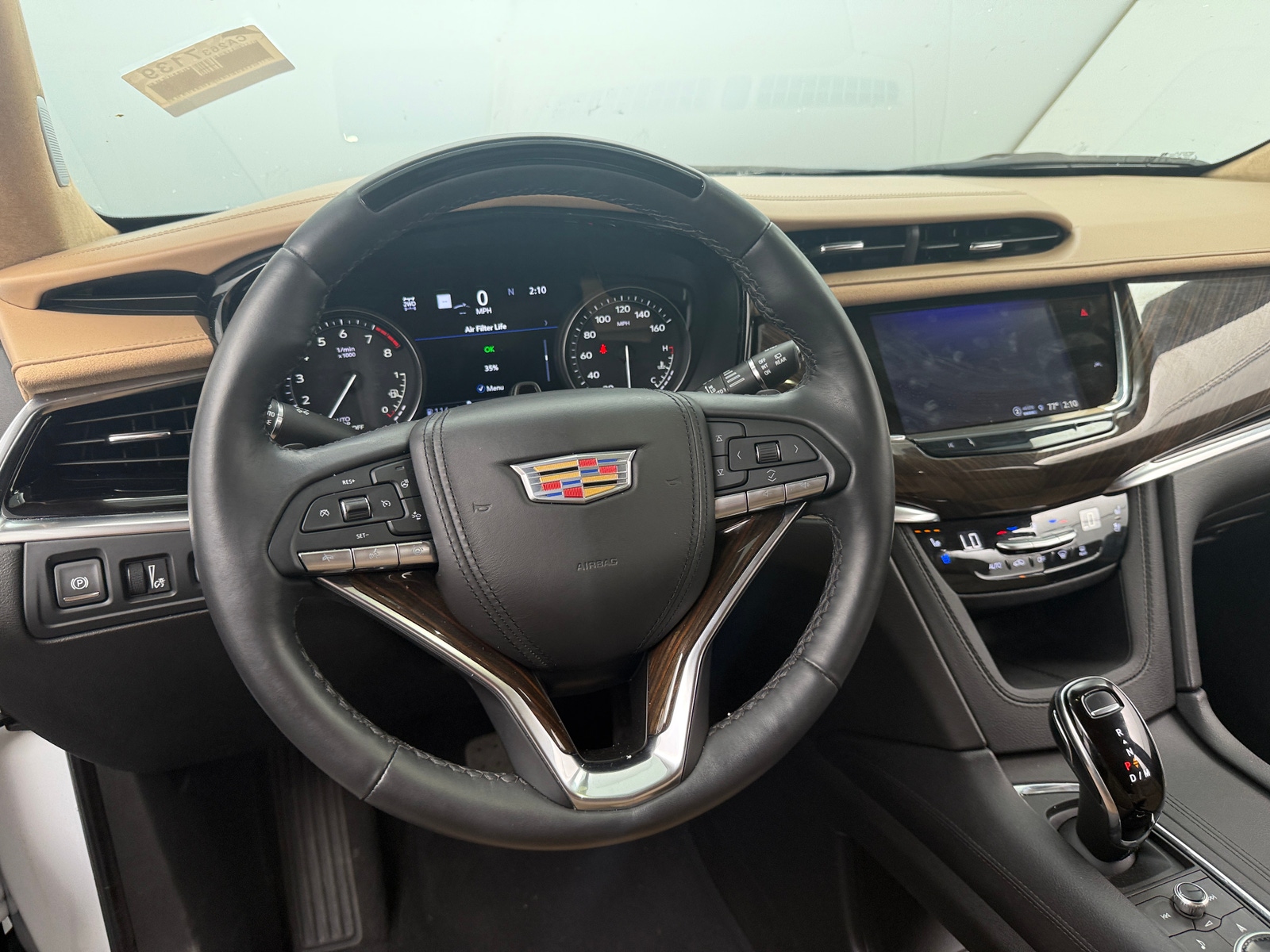 Thumbnail: 2023 Cadillac XT6 - 4