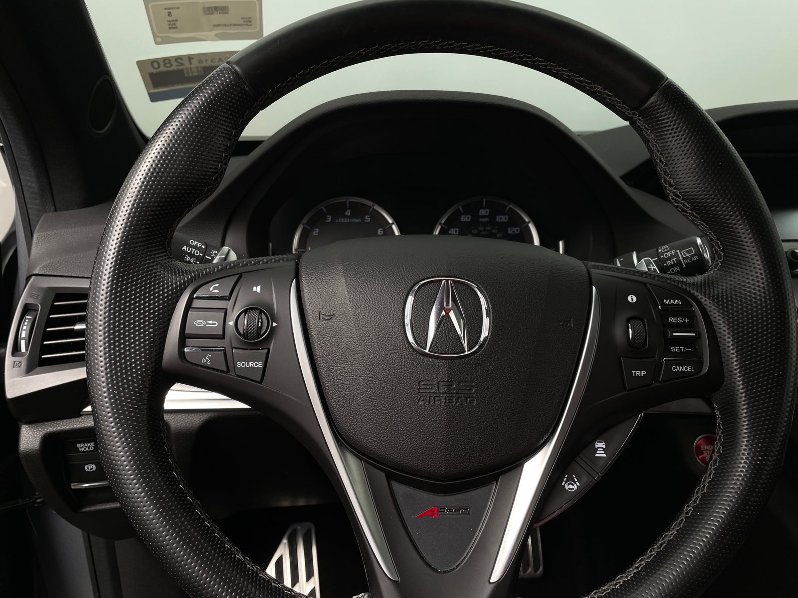 Thumbnail: 2020 Acura MDX - 4