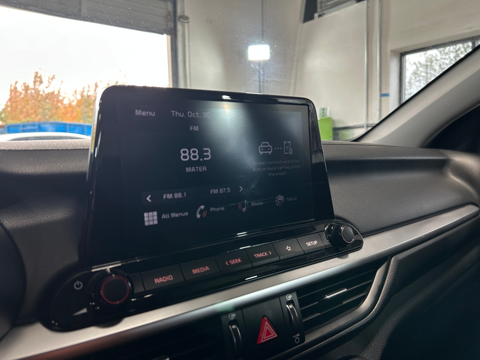 Thumbnail: 2024 Kia Forte - 4