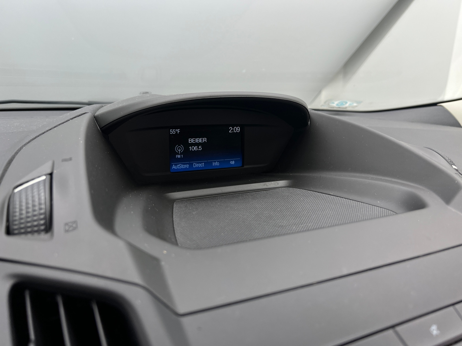 Thumbnail: 2019 Ford Escape - 4