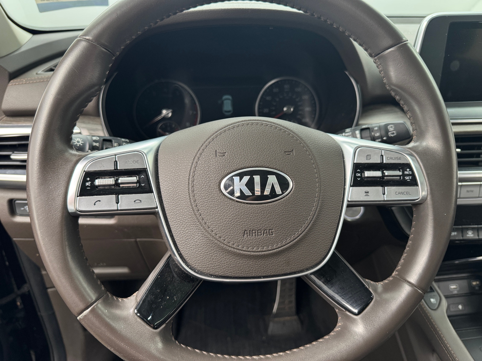 Thumbnail: 2021 Kia Telluride - 4