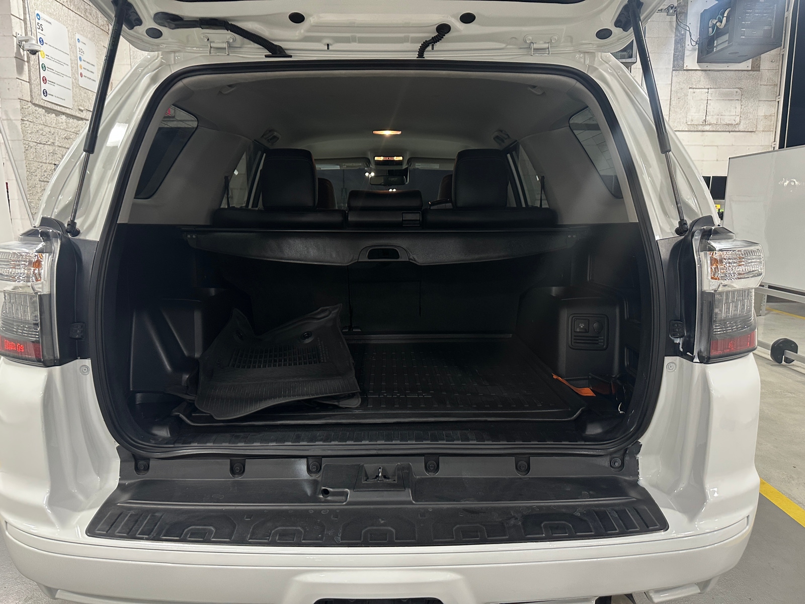 Thumbnail: 2022 Toyota 4Runner - 7