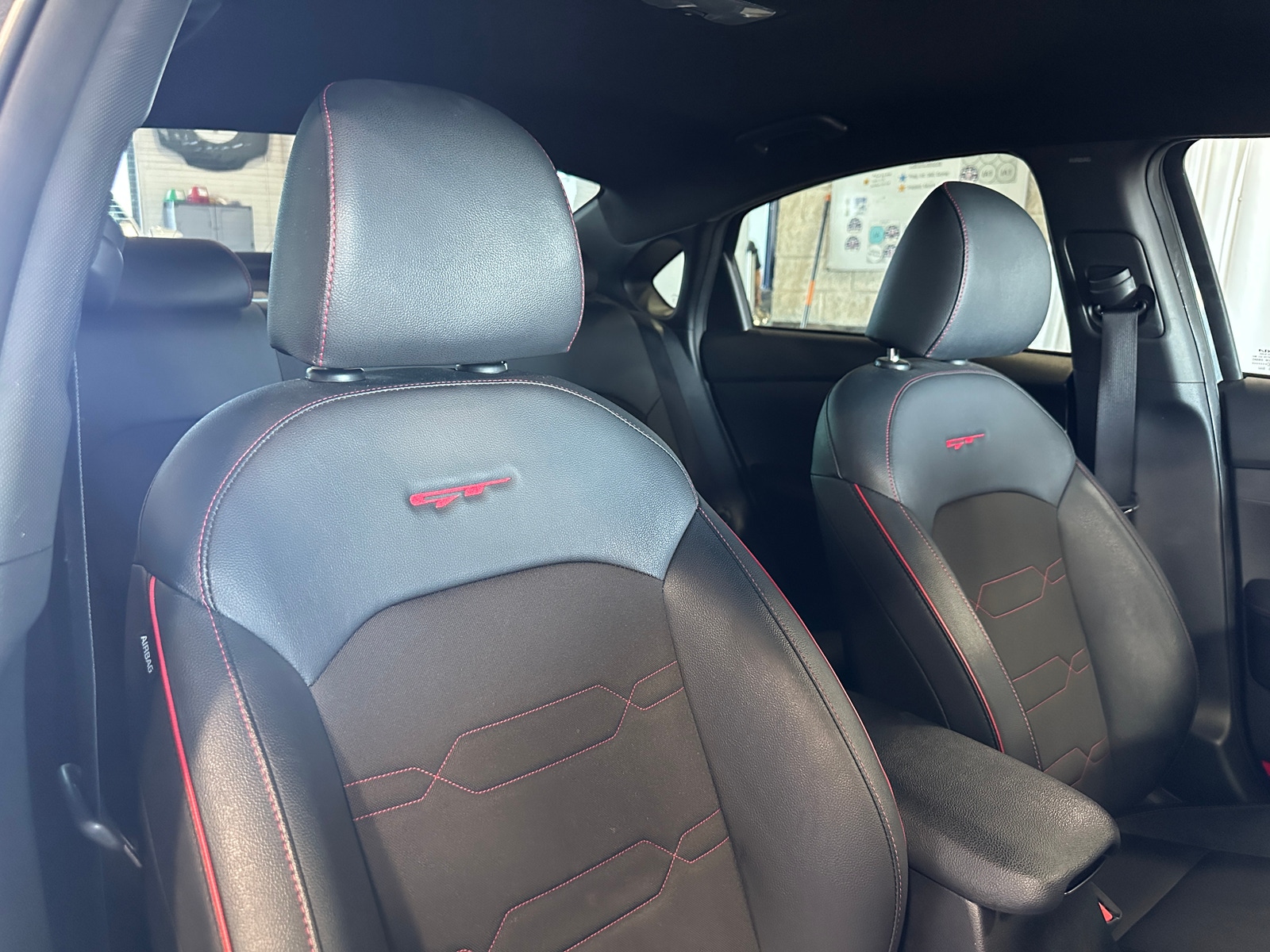 Thumbnail: 2023 Kia Forte - 2