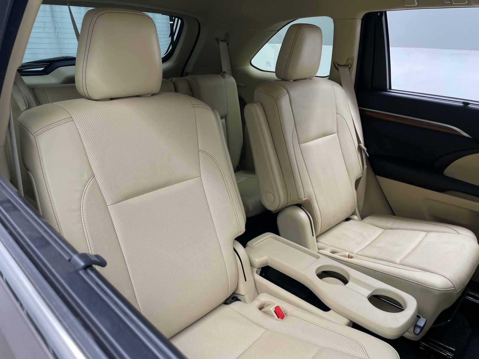 Thumbnail: 2018 Toyota Highlander - 5