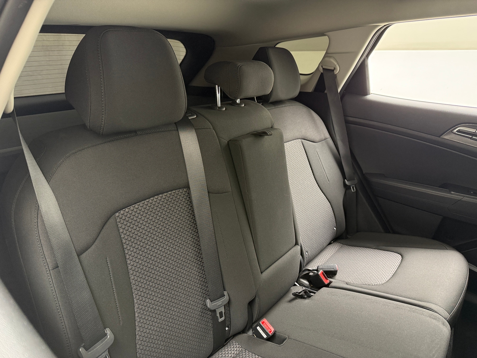 Thumbnail: 2023 Kia Sportage - 6