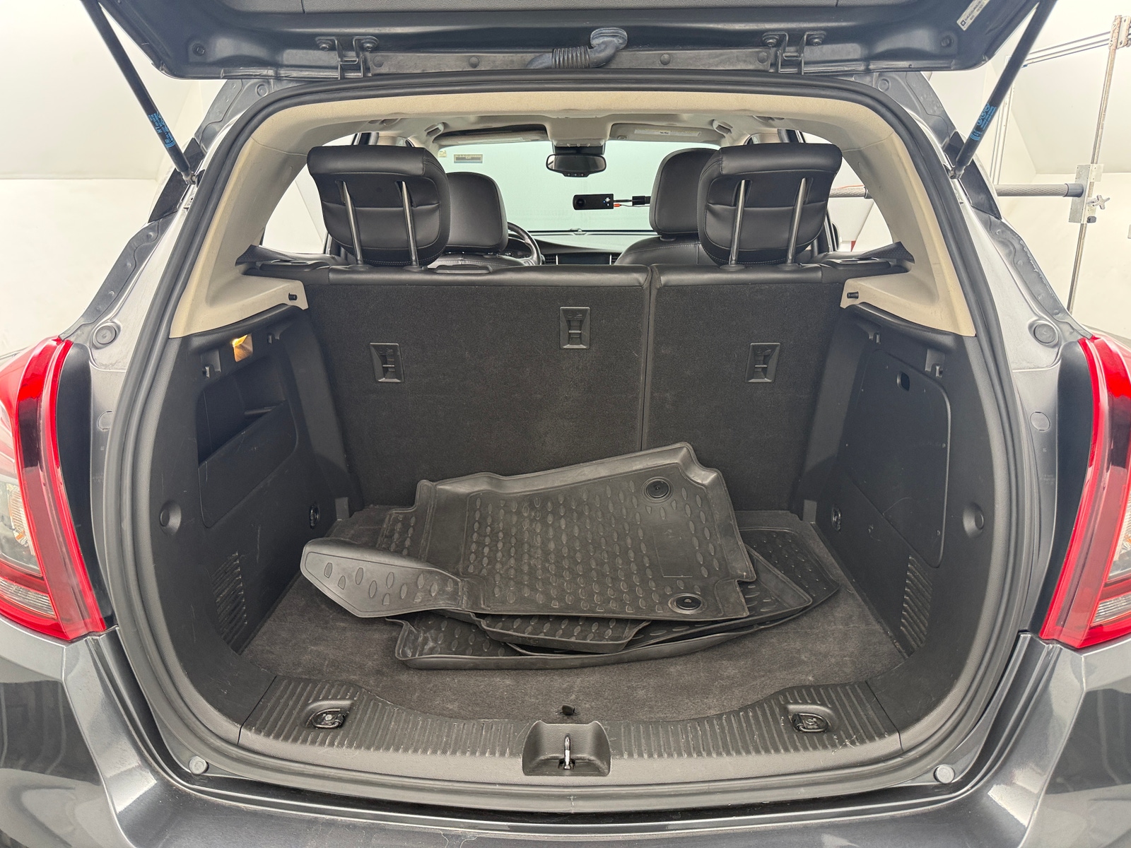 Thumbnail: 2018 Buick Encore - 6