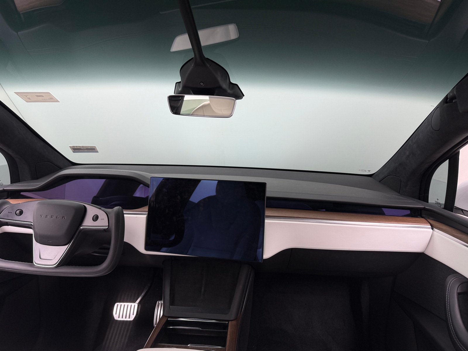 Thumbnail: 2022 Tesla Model X - 2