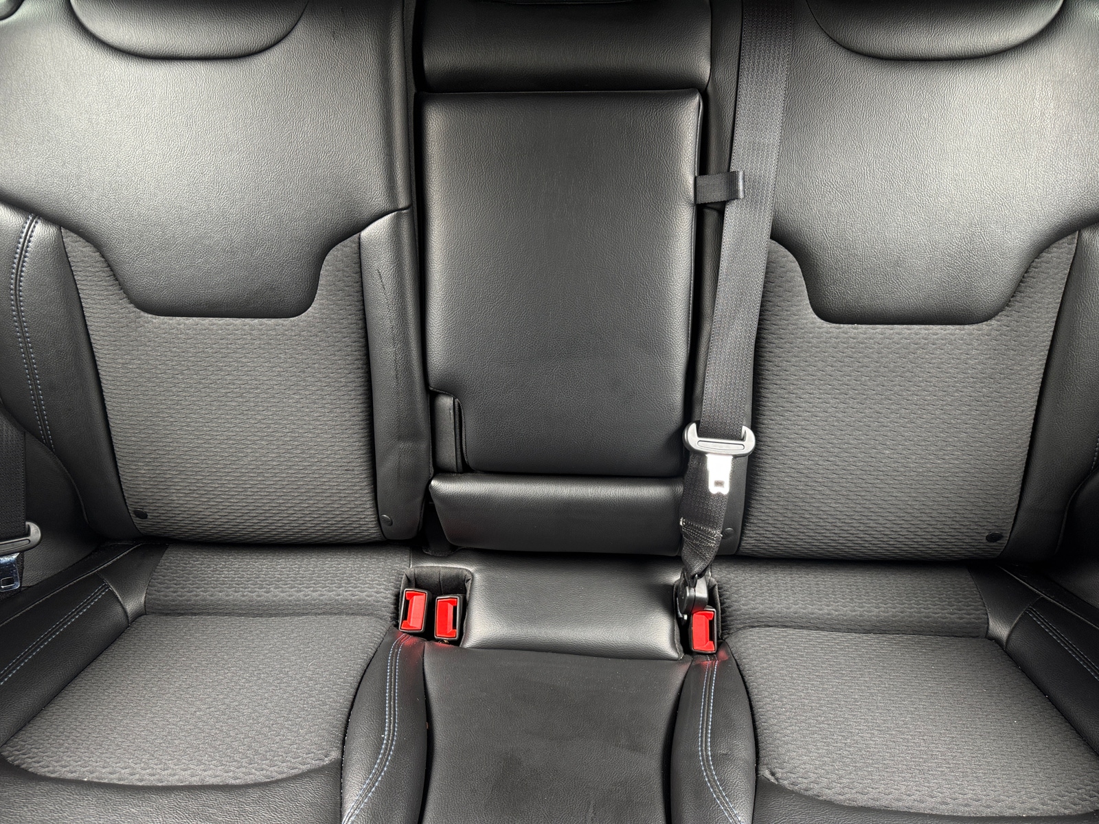 Thumbnail: 2022 Jeep Compass - 6