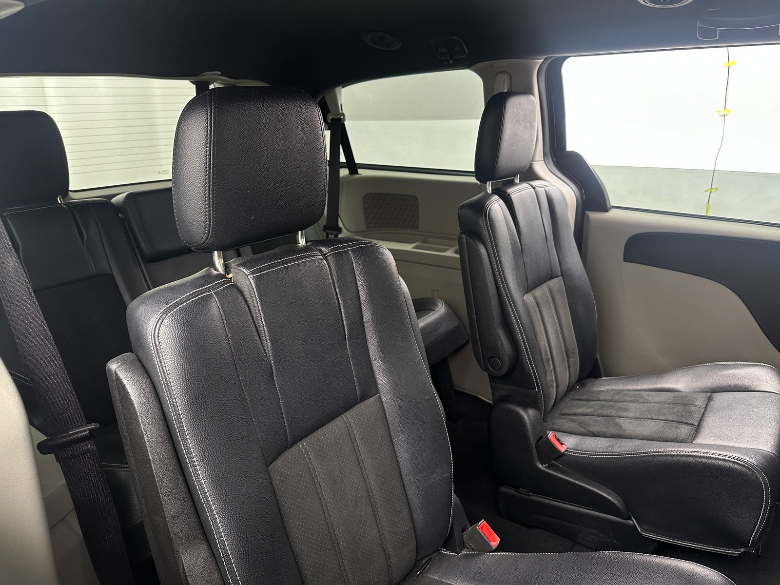 Thumbnail: 2019 Dodge Grand Caravan - 6