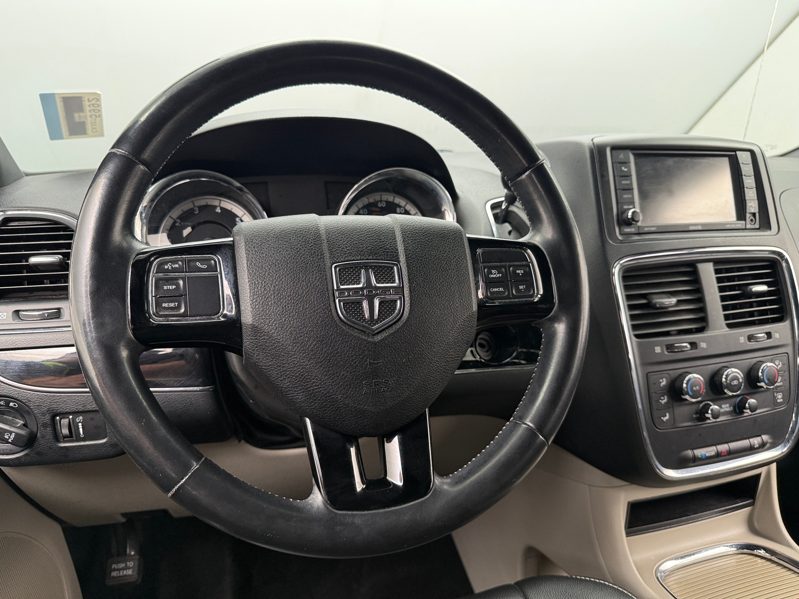 Thumbnail: 2019 Dodge Grand Caravan - 5