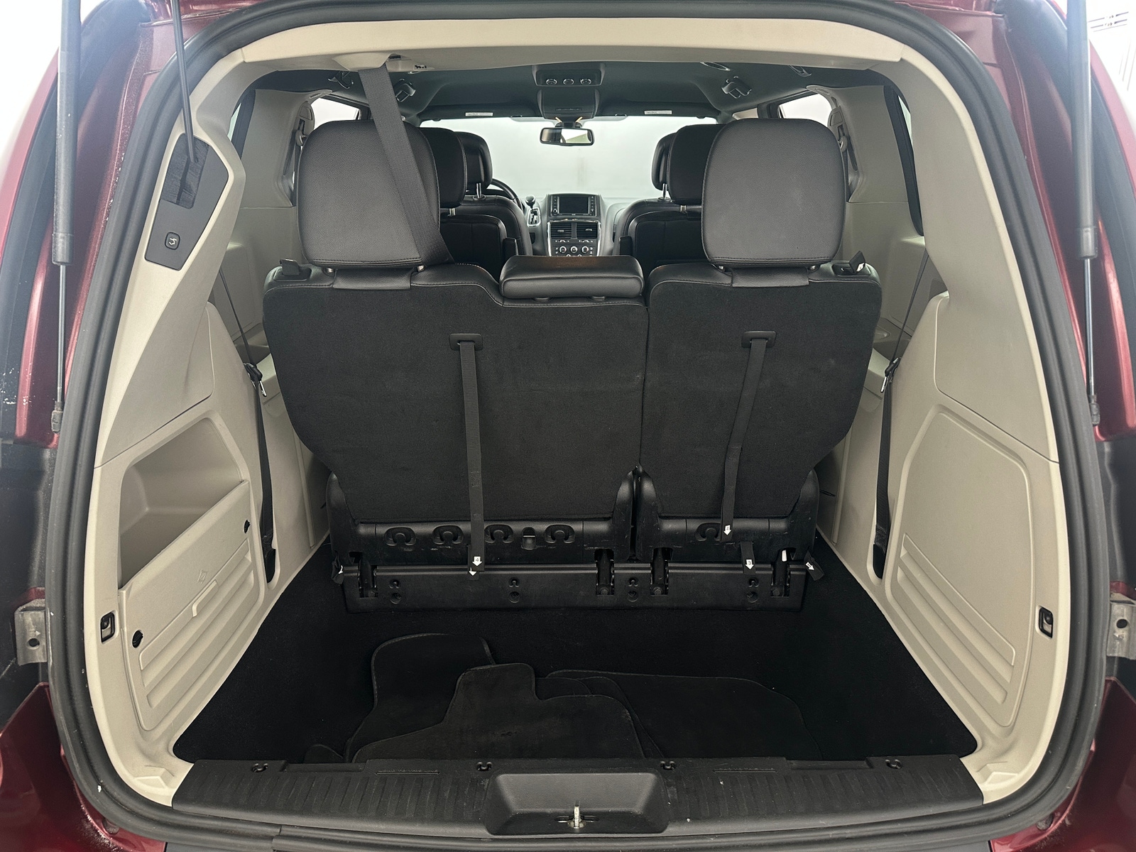 Thumbnail: 2019 Dodge Grand Caravan - 7