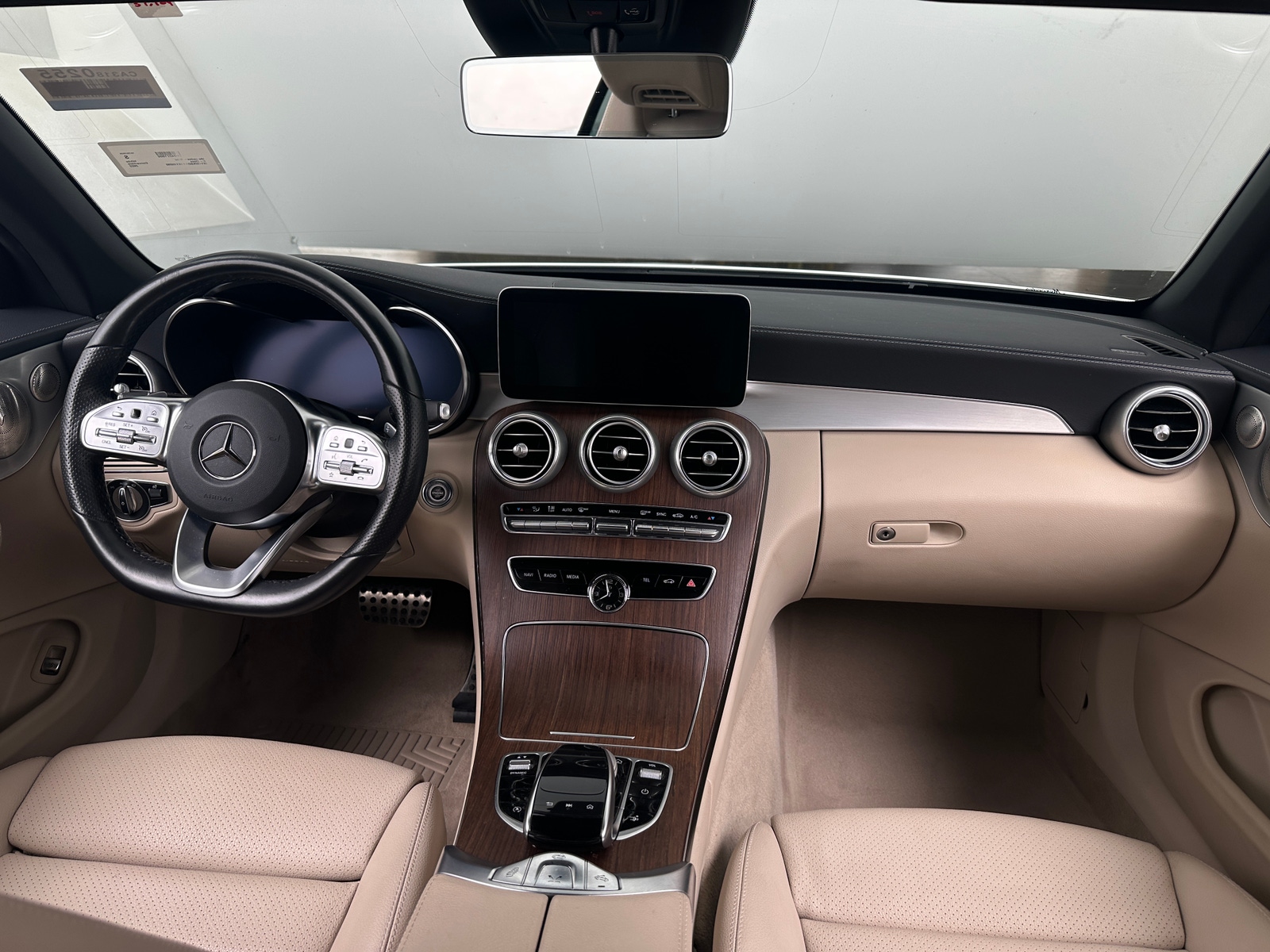 Thumbnail: 2022 Mercedes-Benz C-Class - 2