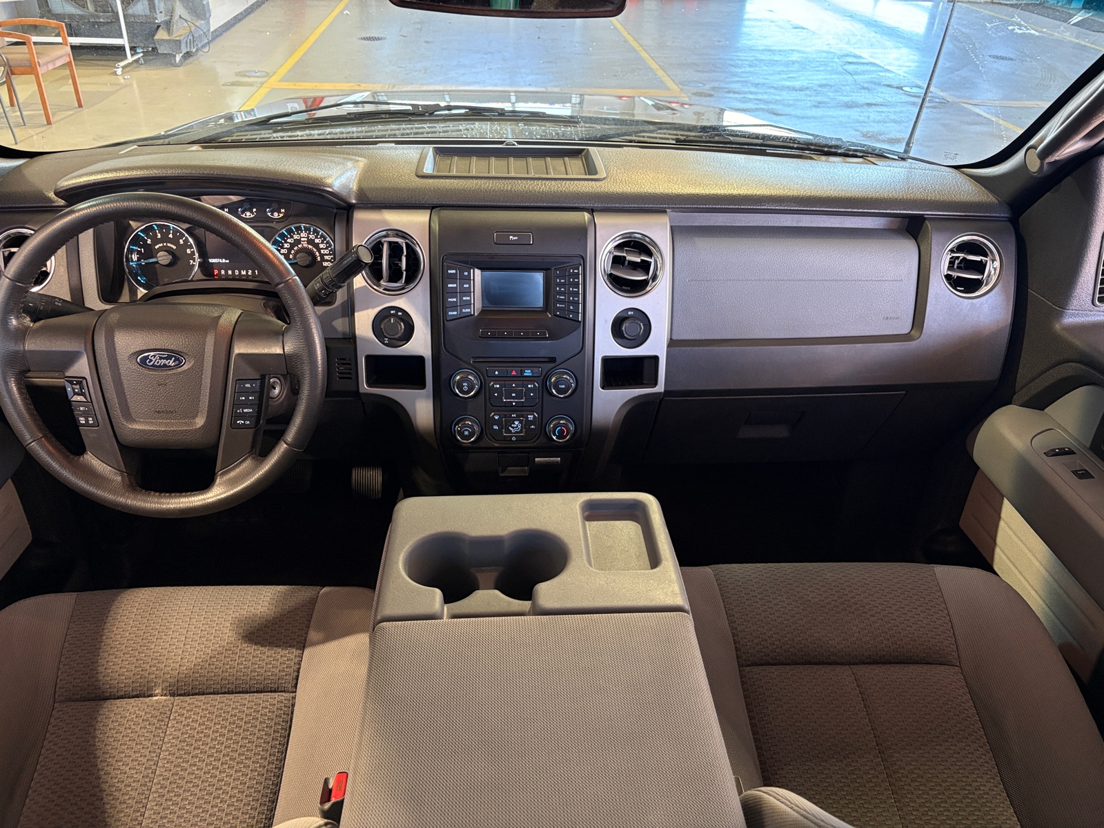 Thumbnail: 2013 Ford Econoline - 3