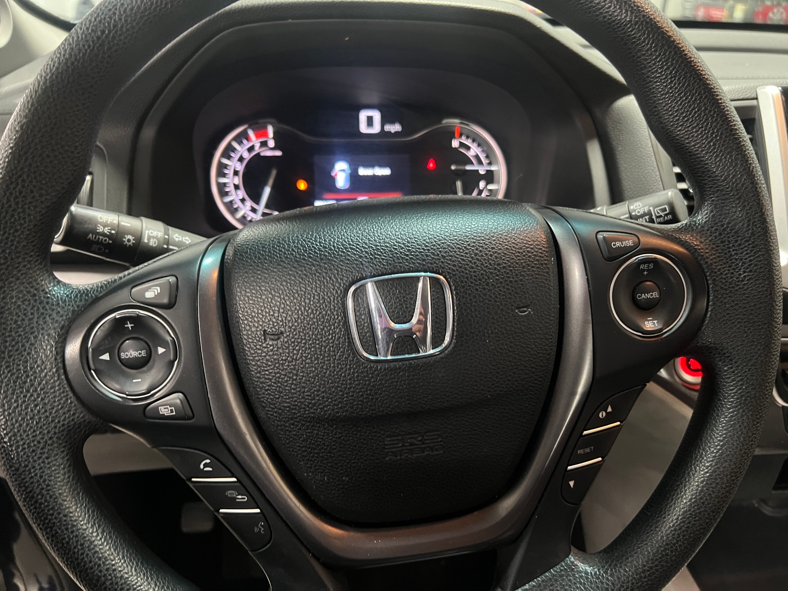 Thumbnail: 2016 Honda Pilot - 5