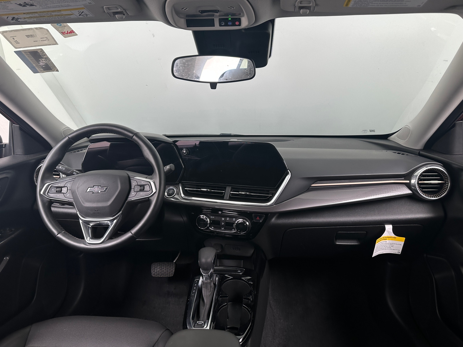 Thumbnail: 2024 Chevrolet Trax - 2