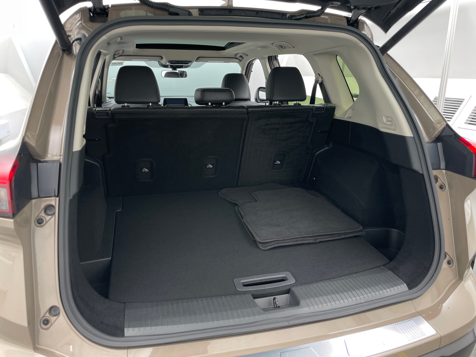 Thumbnail: 2024 Nissan Rogue - 7