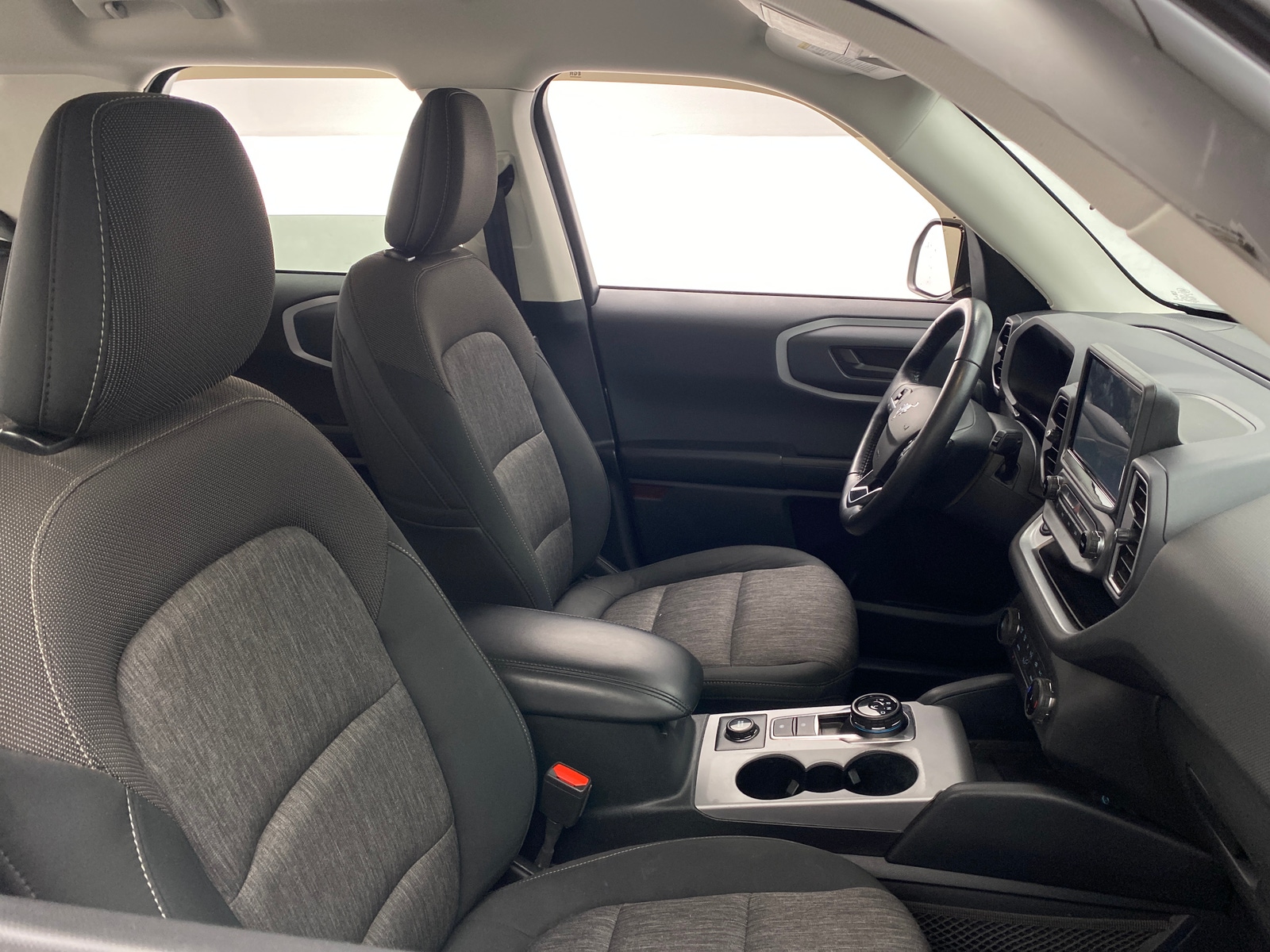 Thumbnail: 2022 Ford Bronco Sport - 2