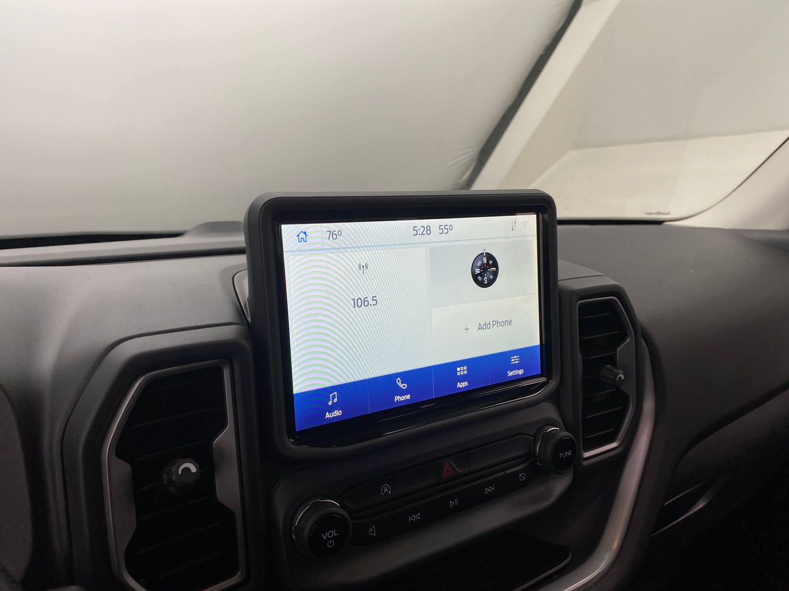 Thumbnail: 2022 Ford Bronco Sport - 4