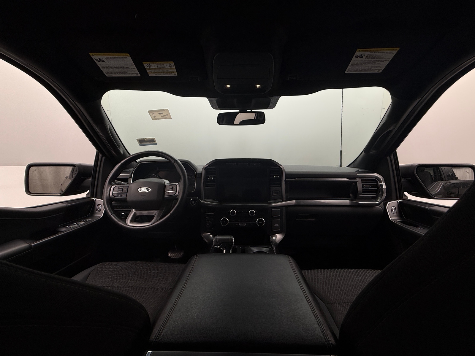 Thumbnail: 2022 Ford Econoline - 3