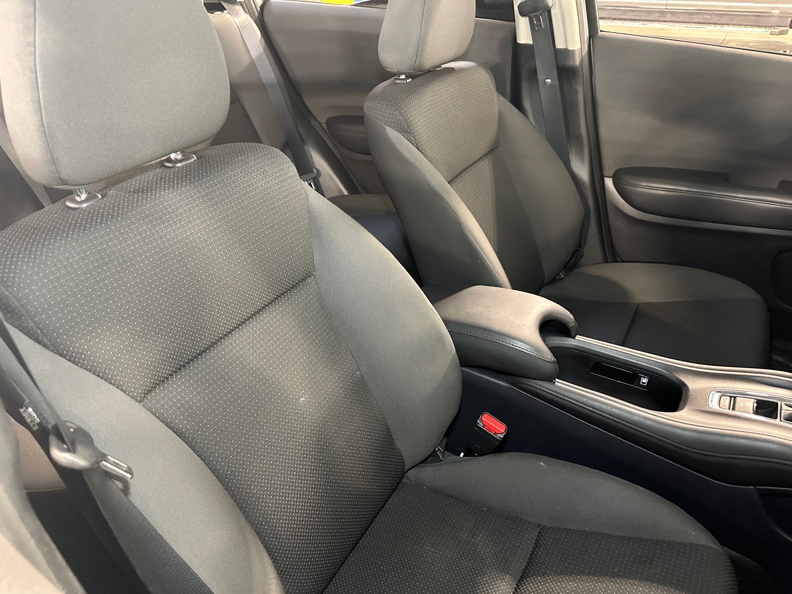 Thumbnail: 2019 Honda HR-V - 2