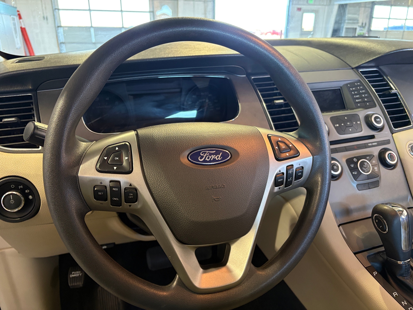 Thumbnail: 2017 Ford Taurus - 5