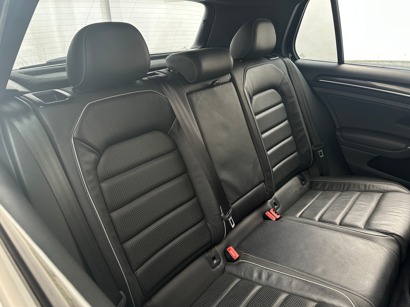 Thumbnail: 2018 Volkswagen Golf - 5