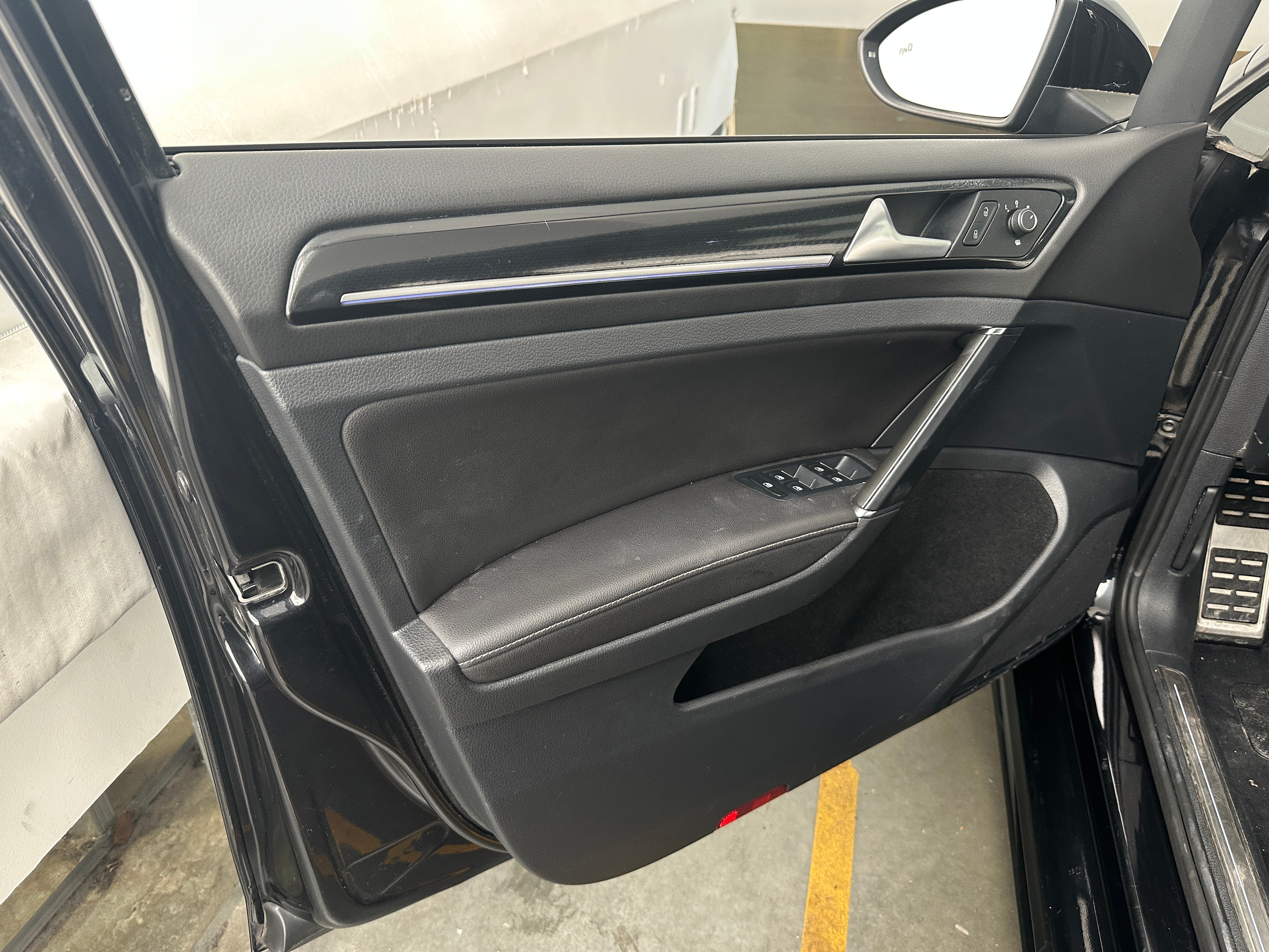 2018 Volkswagen Golf R