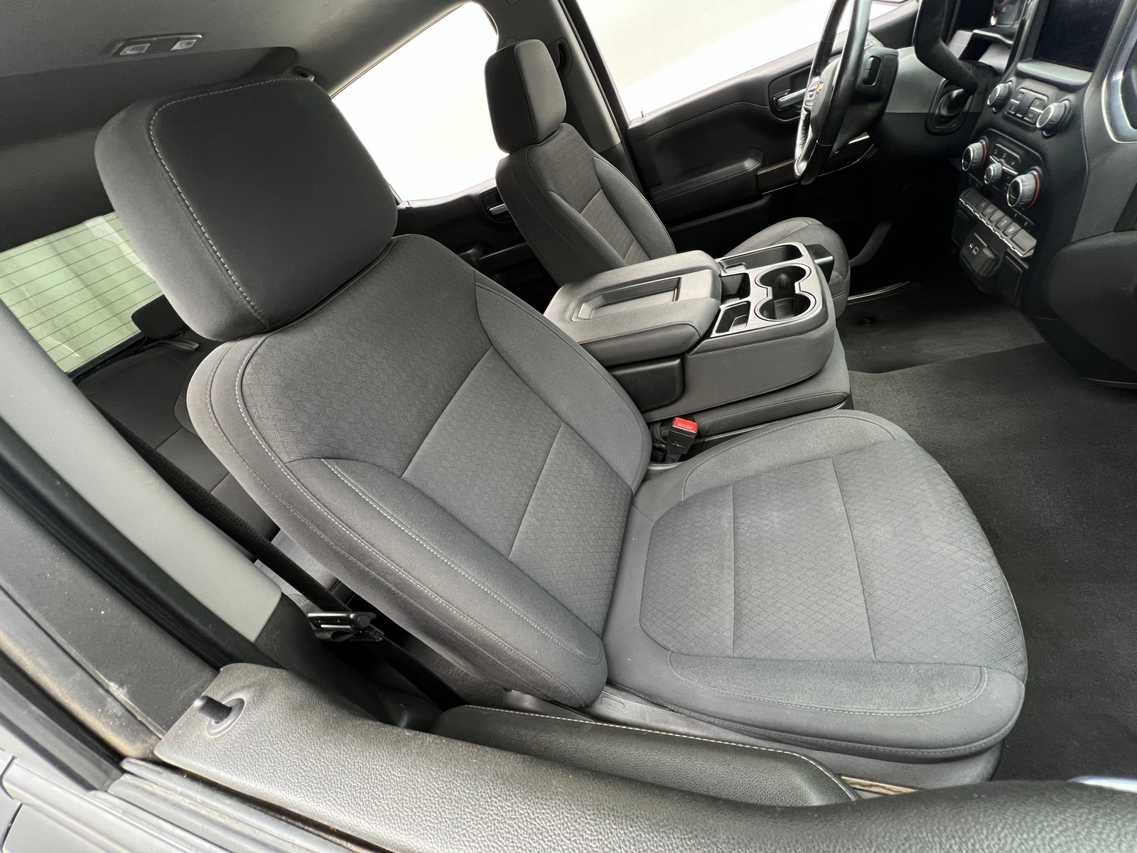 Thumbnail: 2022 Chevrolet Silverado 1500 - 2