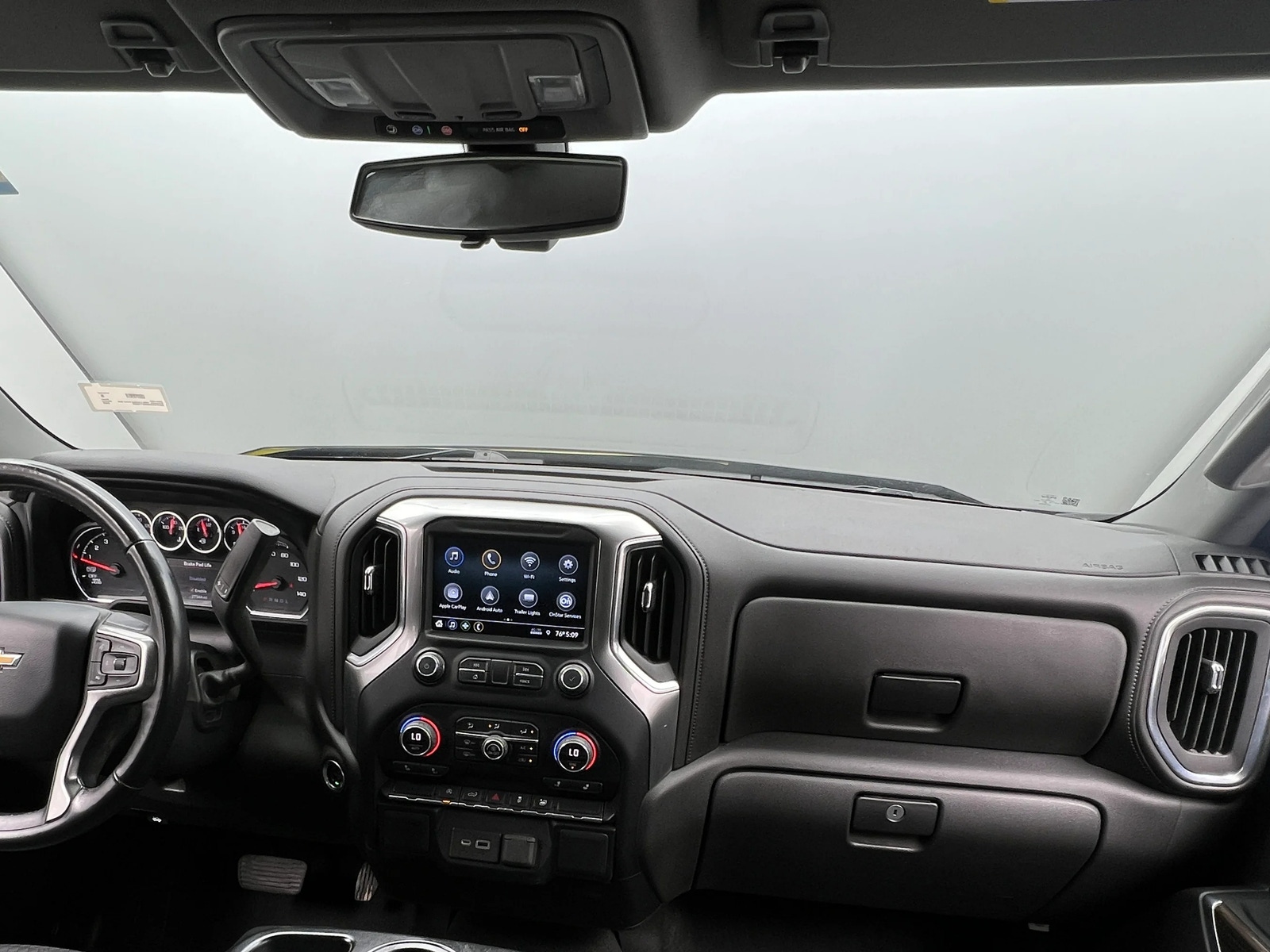 Thumbnail: 2022 Chevrolet Silverado 1500 - 3